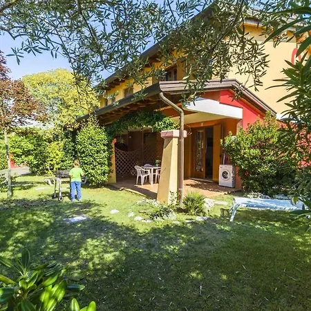 別荘 Holiday Homes In 24587 *